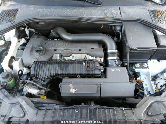 2015 Volvo V60, VIN: YV4612HK4F1000446