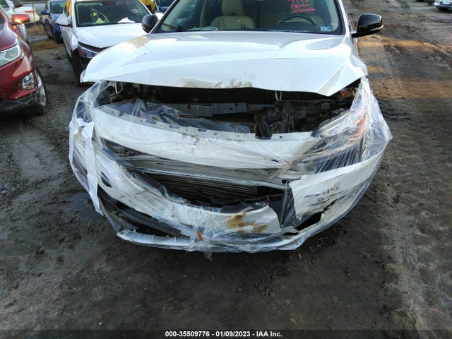 2015 Volvo V60, VIN: YV4612HK4F1000446