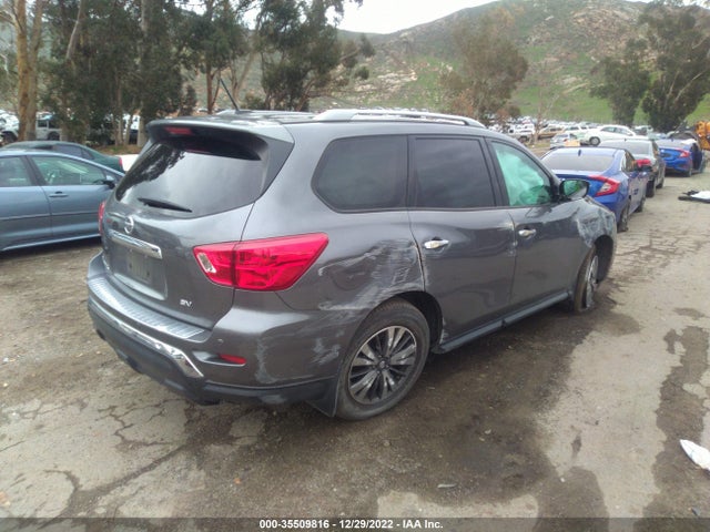 2017 Nissan Pathfinder, VIN: 5N1DR2MN7HC905608