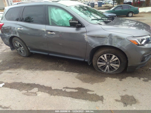 2017 Nissan Pathfinder, VIN: 5N1DR2MN7HC905608