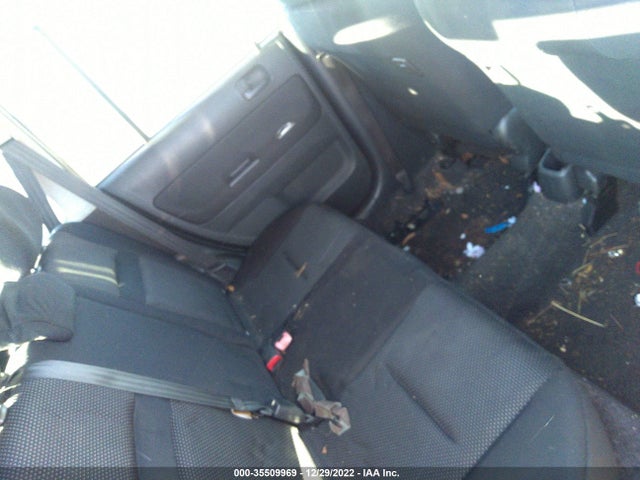 2005 SCION XB VIN: JTLKT324450206760