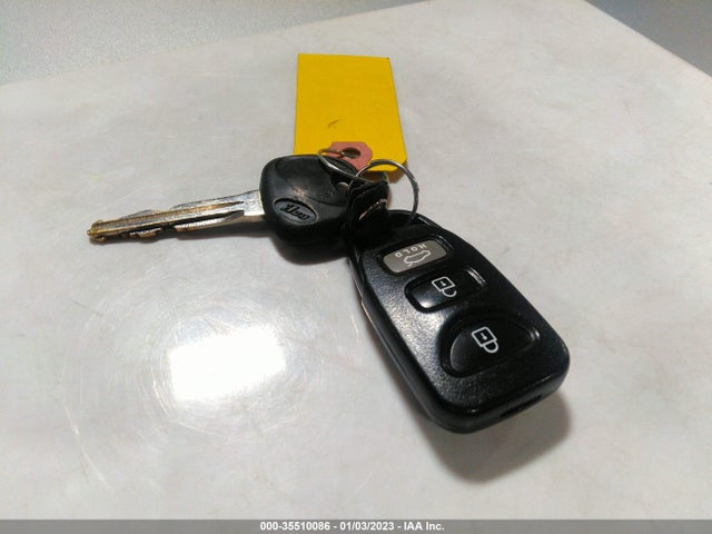 2010 HYUNDAI ELANTRA GLS PZEV VIN: KMHDU4AD3AU968629