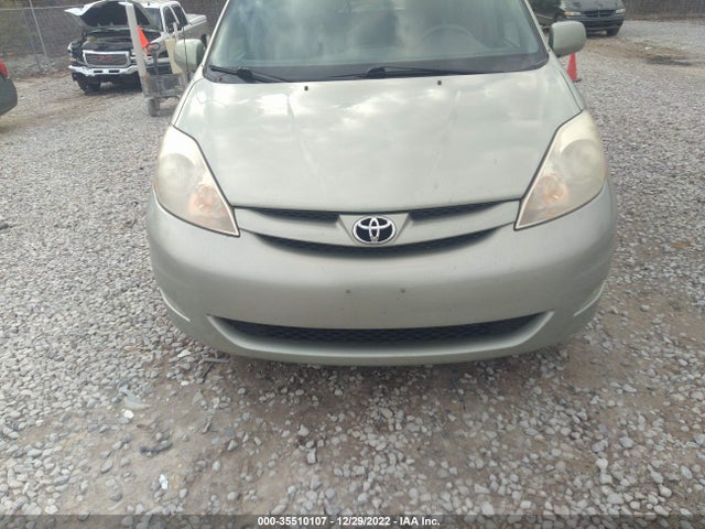 2010 TOYOTA SIENNA XLE VIN: 5TDYK4CC1AS306813