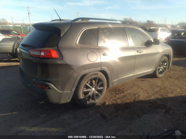 1C4PJLCS3EW292905 Jeep Cherokee Altitude