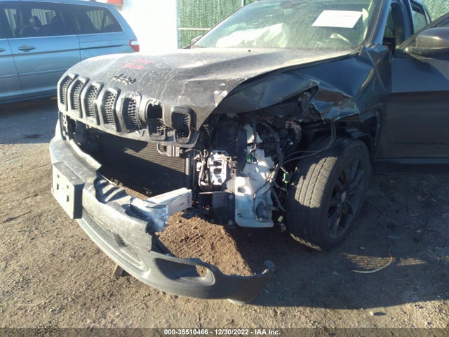 1C4PJLCS3EW292905 Jeep Cherokee Altitude