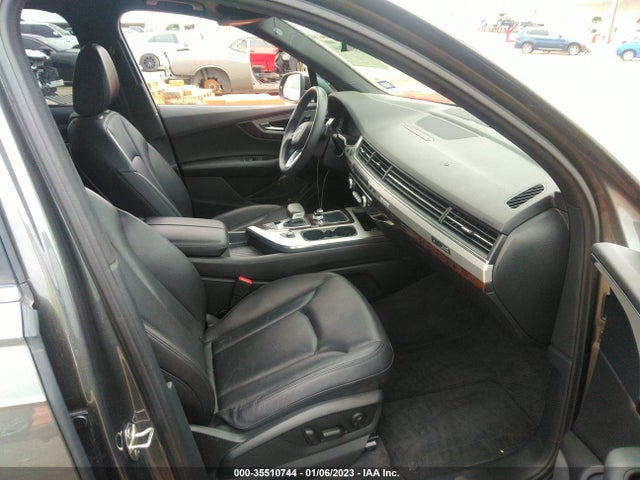 2019 Audi Q7, VIN: WA1LHAF70KD042450