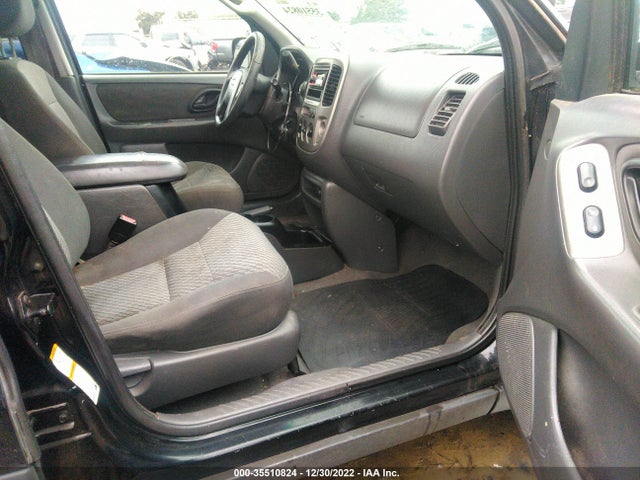 2004 FORD ESCAPE XLT VIN: 1FMCU93184KB38191