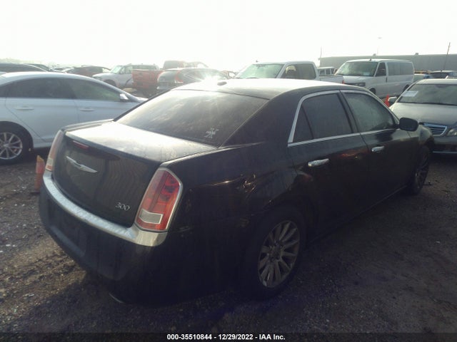 Chrysler 300 2013 2C3CCAAG4DH558011 Image 4