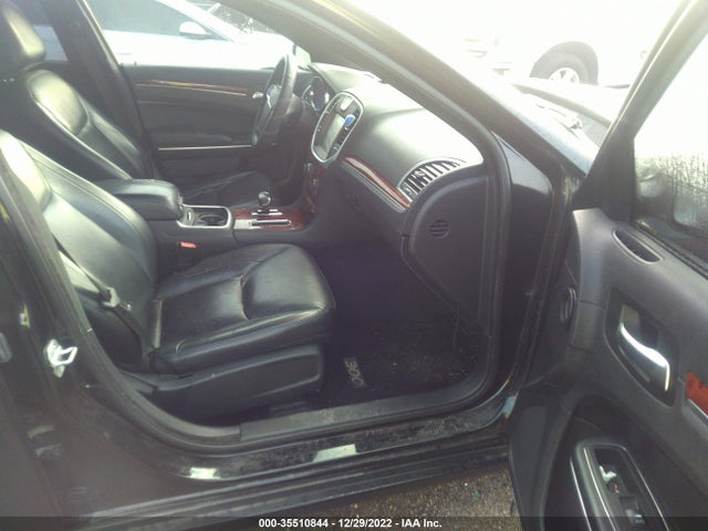 Chrysler 300 2013 2C3CCAAG4DH558011 Image 5