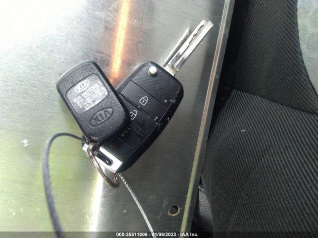 KNDJP3A50F7171326 KIA Soul