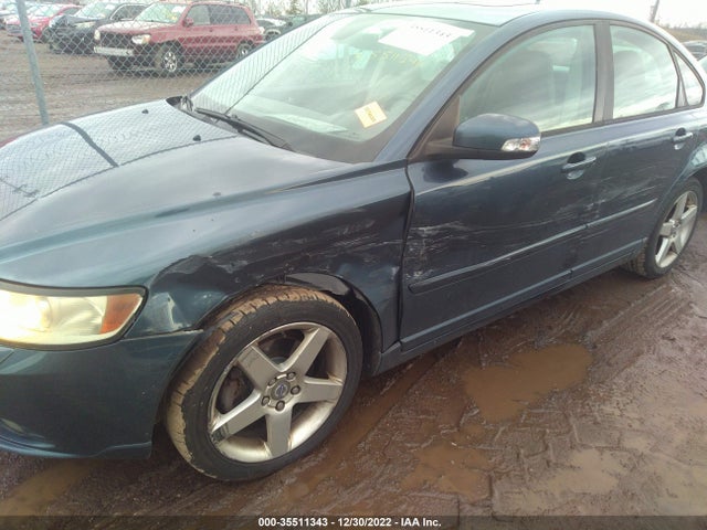 2008 VOLVO S40 2.4L VIN: YV1MS390682368869