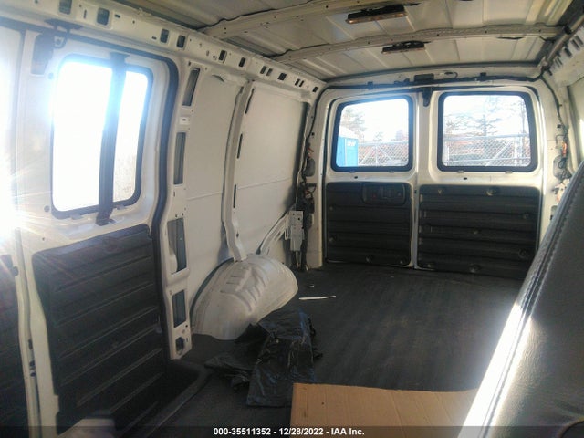 2021 Chevrolet Express, VIN: 1GCWGAFP3M1302091