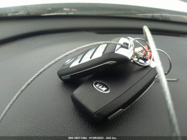 5XXGT4L3XLG450812 KIA Optima S