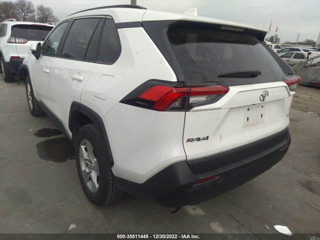 2021 TOYOTA RAV4 XLE VIN: 2T3W1RFV8MW113565