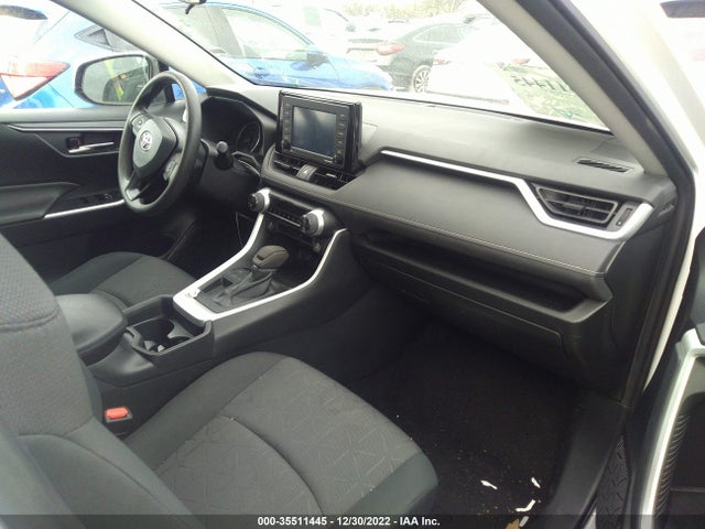 2021 TOYOTA RAV4 XLE VIN: 2T3W1RFV8MW113565