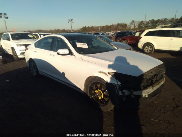 2016 Hyundai Genesis, VIN: KMHGN4JE9GU121397