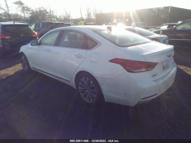 2016 Hyundai Genesis, VIN: KMHGN4JE9GU121397