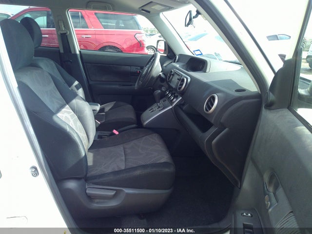 2015 Scion XB, VIN: JTLZE4FE8FJ075409