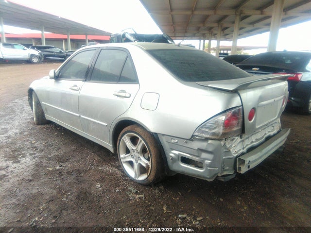 Lexus IS 300 2002 JTHBD192220043487 Image 5