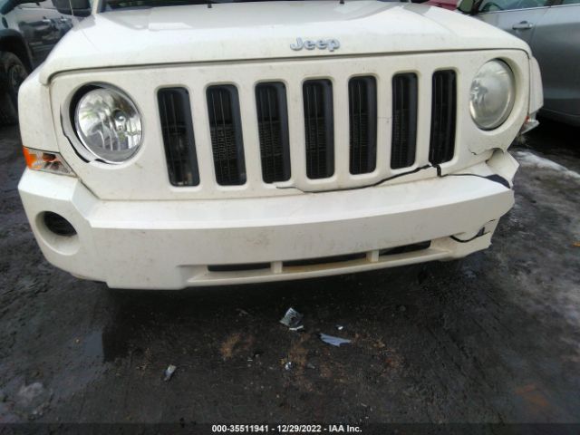 1J4NF2GB7AD511913 Jeep Patriot North