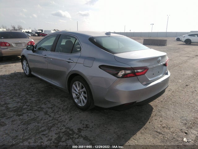 2021 Toyota Camry, VIN: 4T1C11AK6MU462458
