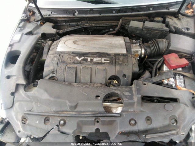 2005 ACURA RL VIN: JH4KB16525C012649