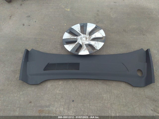 Tesla Model Y 2021 5YJYGDEE9MF142042 Image 11
