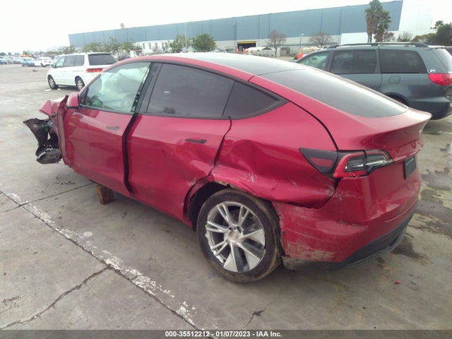 Tesla Model Y 2021 5YJYGDEE9MF142042 Image 3