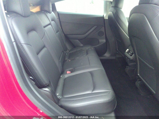 Tesla Model Y 2021 5YJYGDEE9MF142042 Image 8