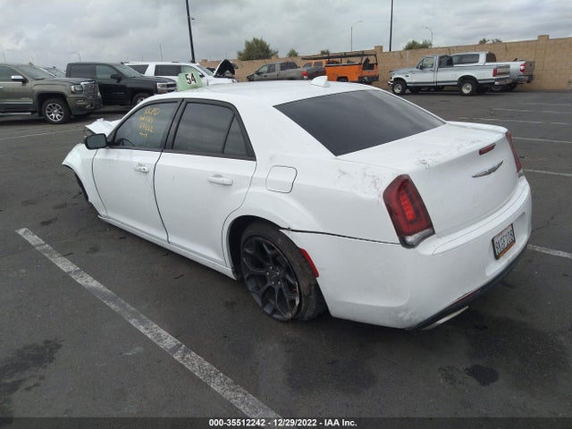 2C3CCAAG9KH590417 Chrysler 300 Touring