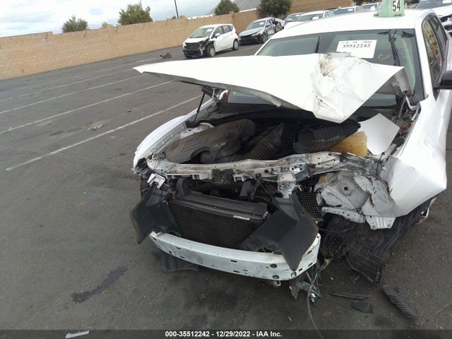 2C3CCAAG9KH590417 Chrysler 300 Touring
