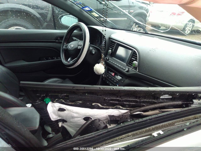 2018 Hyundai Elantra, VIN: KMHD04LBXJU564542