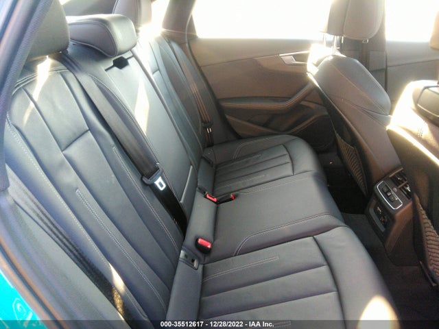 2022 Audi A4, VIN: WAUEAAF4XNN013333