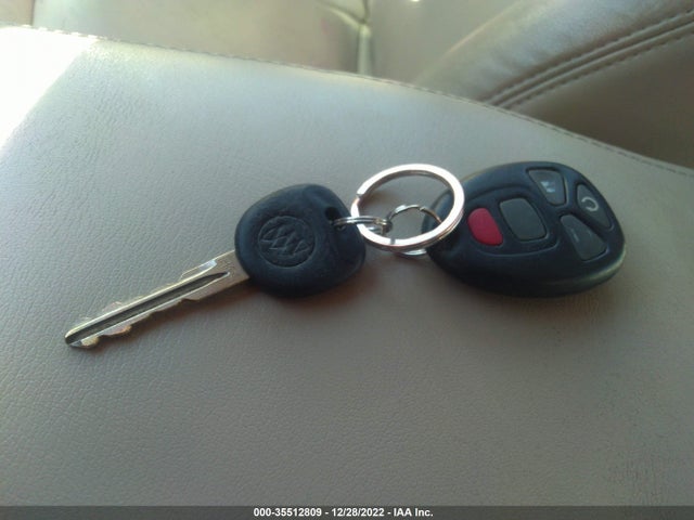 2008 BUICK LACROSSE CXL VIN: 2G4WD582681372603