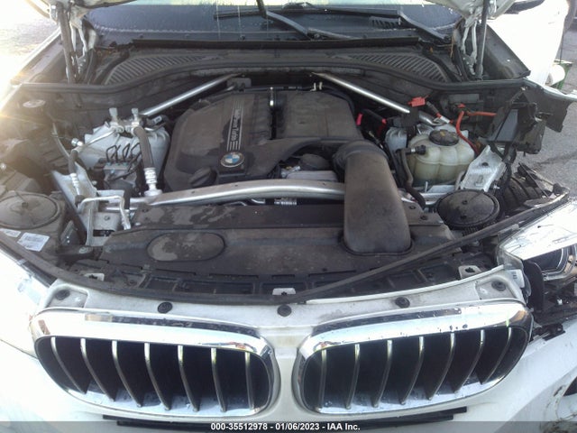 2018 BMW X5, VIN: 5UXKR2C51J0X10879