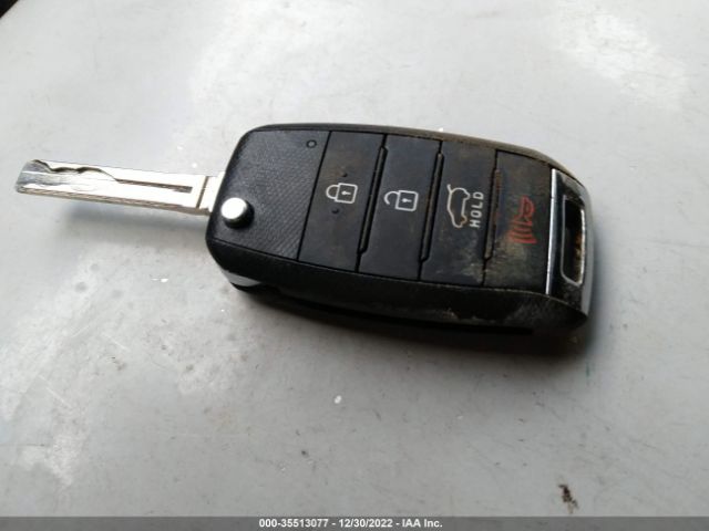 5XYKTCA69FG573924 KIA SORENTO LX