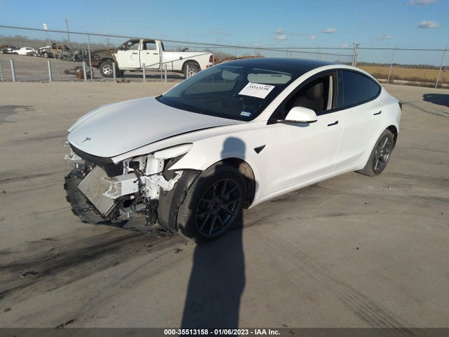 Tesla Model 3 Long Range 2022 5YJ3E1EB0NF124177 Image 2