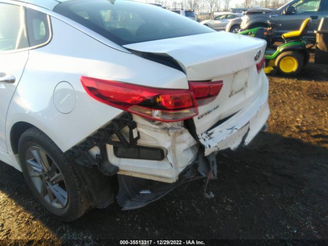 5XXGT4L39LG425318 KIA Optima Lx