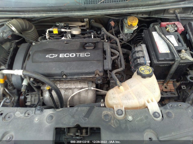 Chevrolet SONIC LS 2014 1G1JA6SHXE4119349 Image 11