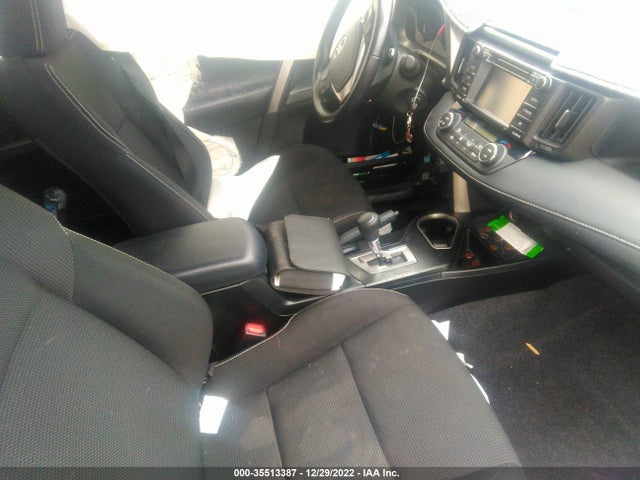 2017 TOYOTA RAV4 XLE VIN: JTMWFREV9HJ704186