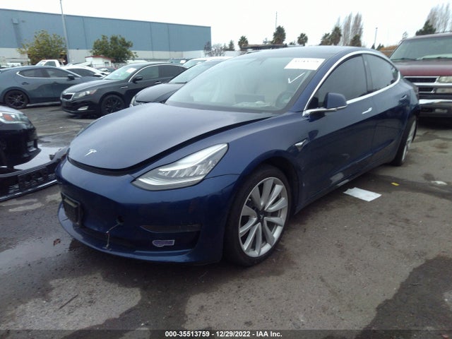 Tesla MODEL 3 2019 5YJ3E1EB4KF195460 Image 2