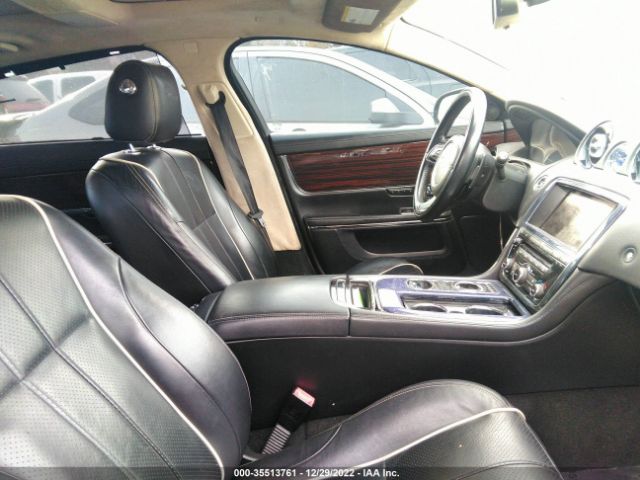 SAJWA2GB5CLV28437 Jaguar Xj Xjl