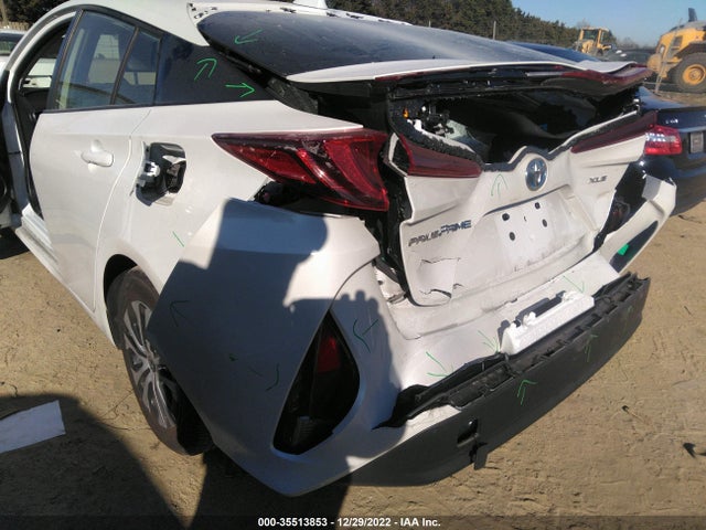 2022 Toyota Prius, VIN: JTDKAMFP4N3217221