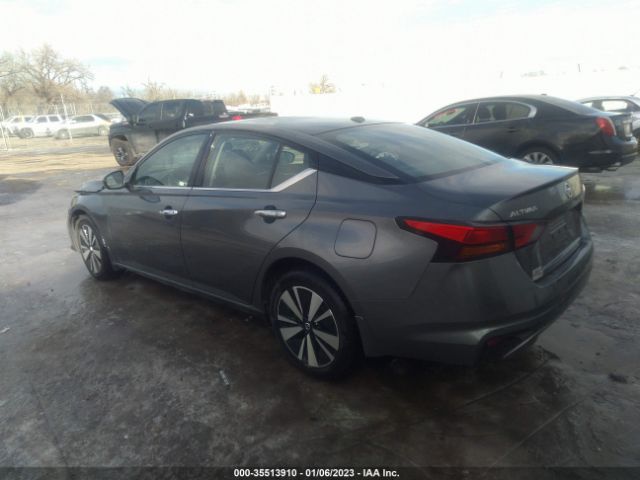 1N4BL4DW5KC213930 Nissan Altima 2.5 Sv