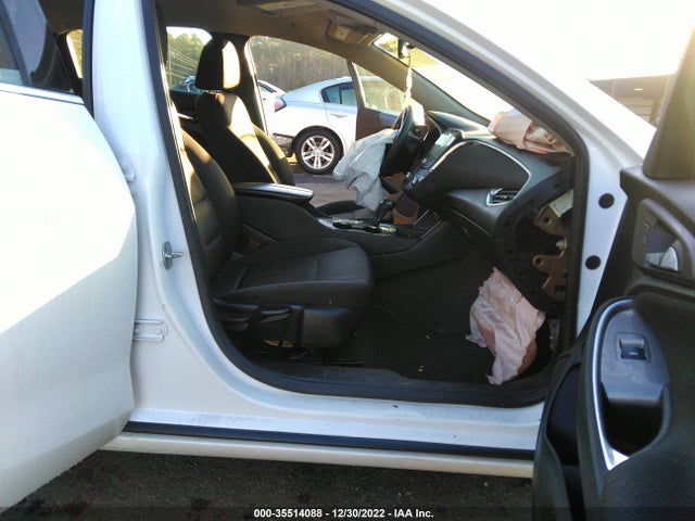 Chevrolet MALIBU LT 2020 1G1ZD5ST1LF006934 Image 5