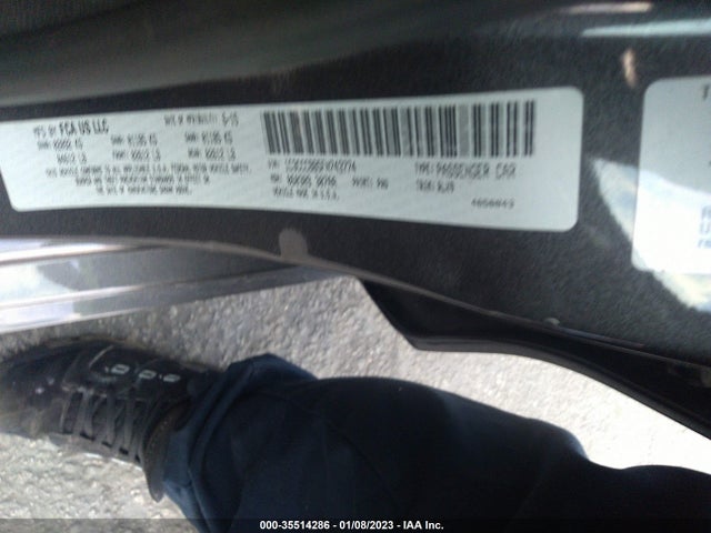 2015 CHRYSLER 200 S VIN: 1C3CCCBB5FN743774