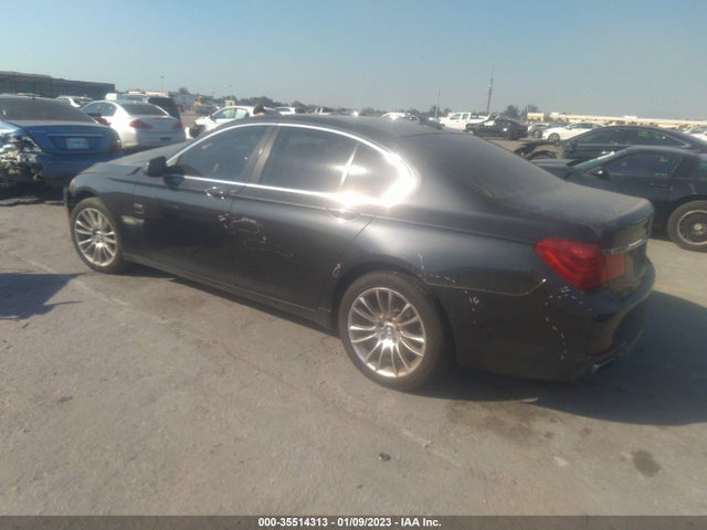 2011 BMW 7 SERIES 740I VIN: WBAKA4C52BC612882