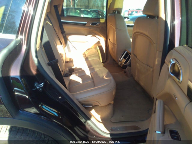 2016 Porsche Cayenne, VIN: WP1AA2A26GKA13216