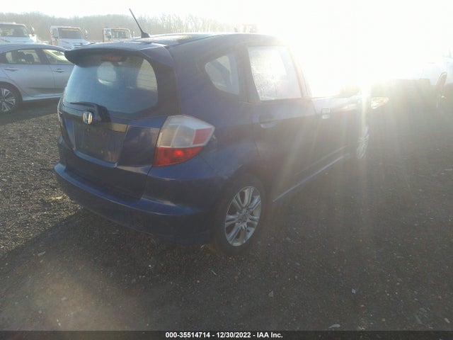 2011 HONDA FIT SPORT VIN: JHMGE8H50BC001227