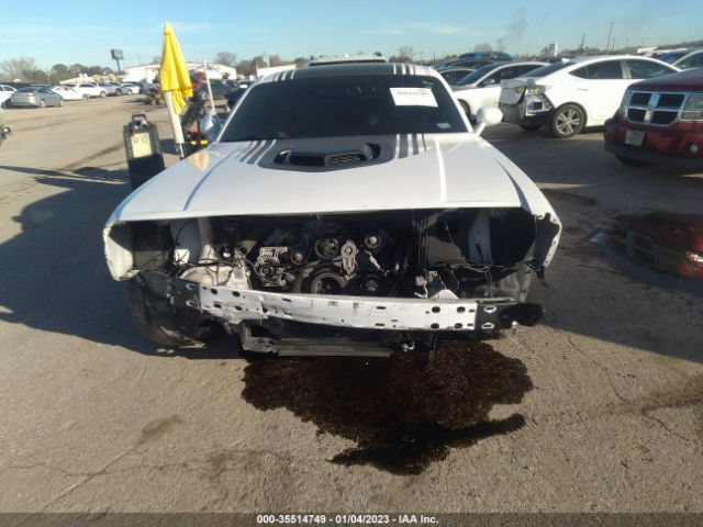 2C3CDZBT6GH209993 Dodge Challenger R/t Plus Shaker